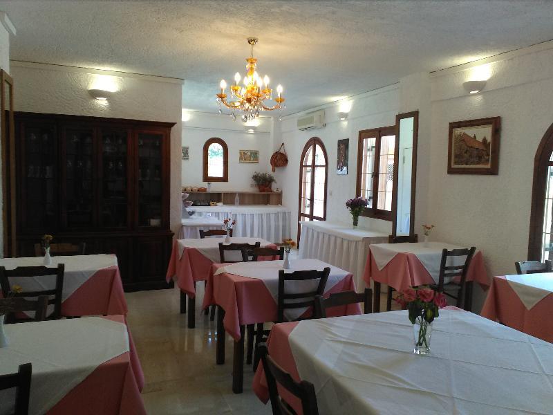 Krits Hotel Херсониссос Экстерьер фото